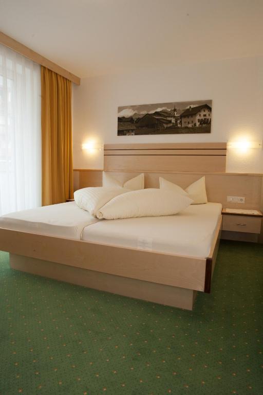 Отель Haus Muehlbach Фис Номер фото